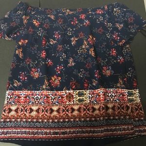 Crepe Off the shoulder top